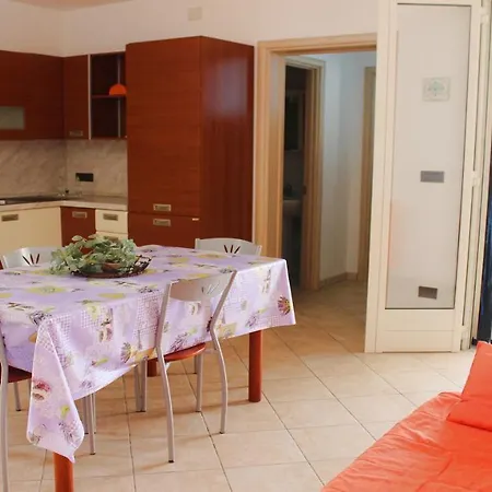 Casa Brezza Marina Torre Vado